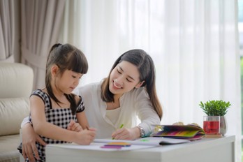 Cách làm cho trẻ nhanh biết nói - Chuyên gia giải đáp!